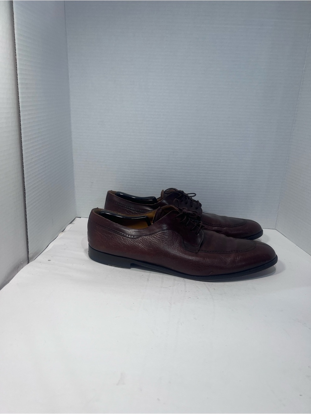 Mezlan Men's Burgundy Leather Lace-Up Oxfords